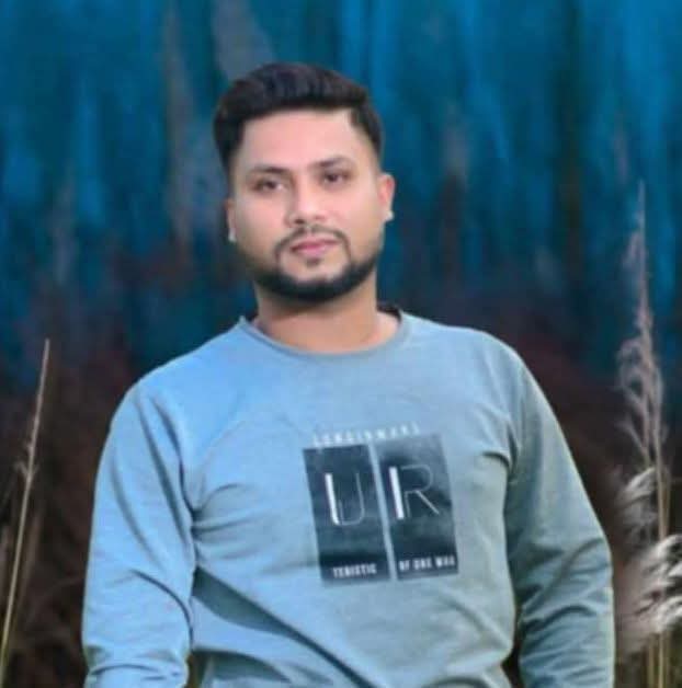 বন্ধুর স্ত্রীর ছ'বি ও ভিডিও ইন্টারনেটে ছেড়ে দেওয়ার ভ'য় দেখিয়ে একাধিকবার ধর্ষ'ণ