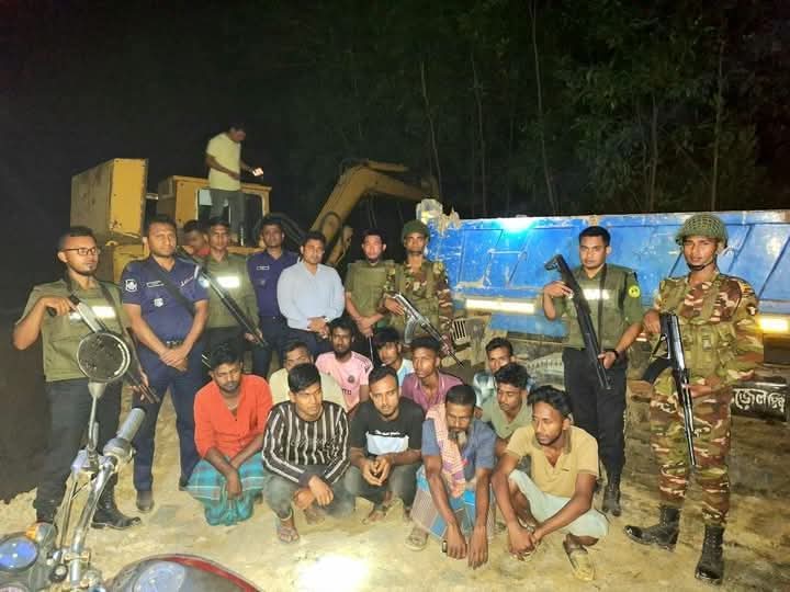 ফেনীতে অবৈধ ভাবে মাটি কাটার দায়ে ১১ জনের কারাদণ্ড