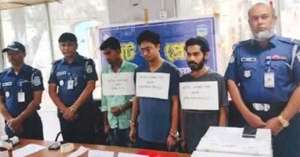 ময়মনসিংহে প্রযুক্তি প্রতারক ও সীম বানানোর কারিগর গ্রেফতার-৩