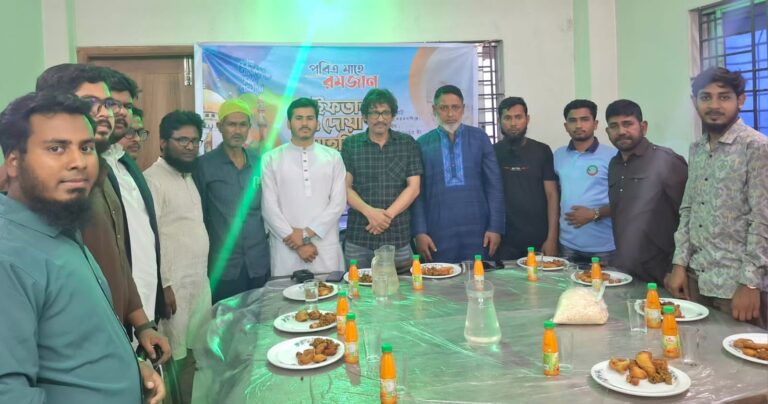 ময়মনসিংহে বিভাগীয় সাংবাদিক ইউনিয়ন' মহানগর শাখার ইফতার ও আলোচনা সভা অনুষ্ঠিত