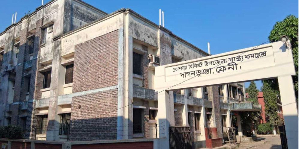 ফেনীতে ট্রাক-সিএনজি মুখোমুখি সংঘর্ষে নিহত ২