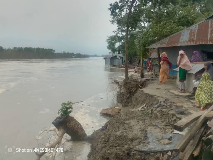 টানা বর্ষণে ফেনীতে রেকর্ড পরিমাণ বৃষ্টি, সোনাগাজীর ৪ ইউনিয়ন প্লাবিত