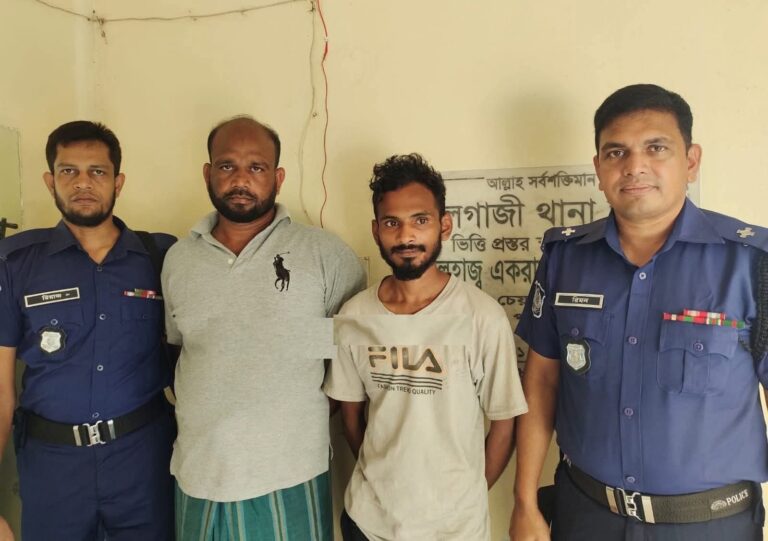 ফেনী ফুলগাজী থানার পুলিশের বিশেষ অভিযানে দুই জন গ্রেফতার