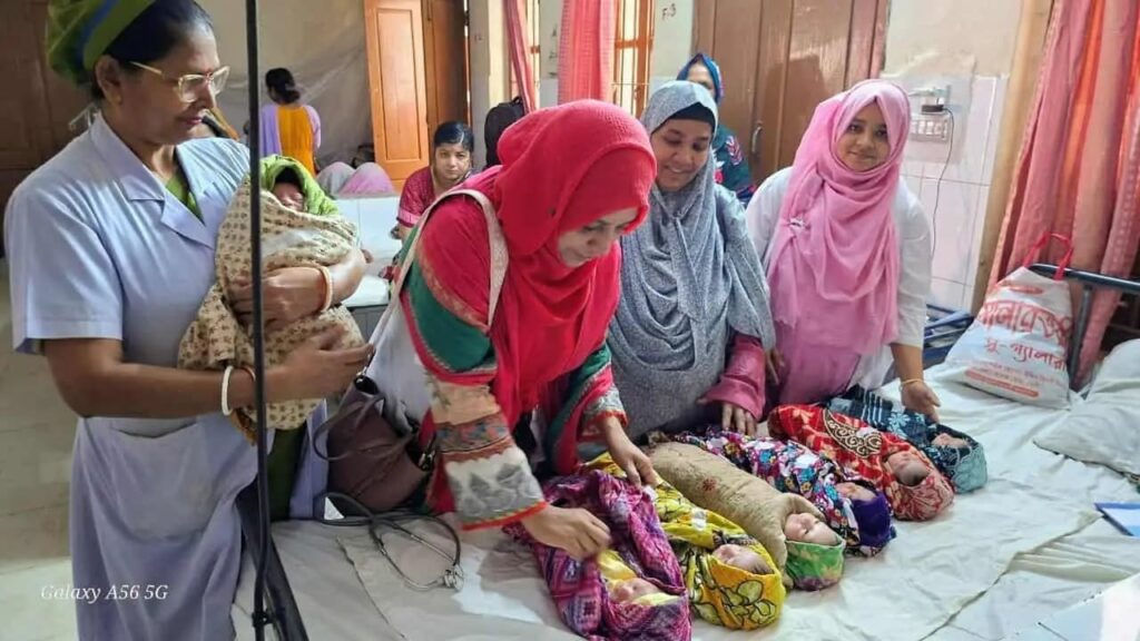 চট্টগ্রামের সীতাকুণ্ড স্বাস্থ্য কমপ্লেক্সে স্বাভাবিক প্রসবে ৭ নবজাতকের জন্ম 
