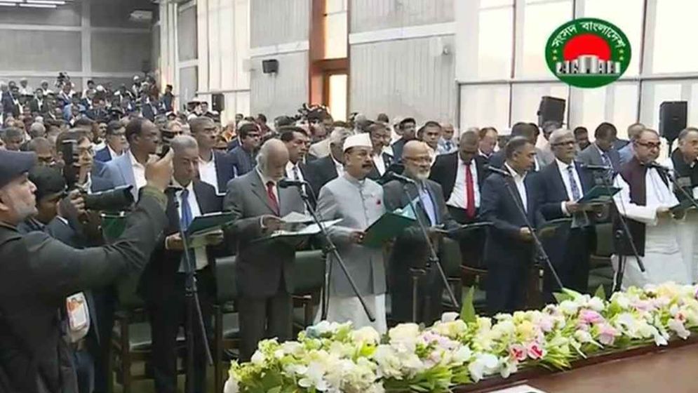 বিএনপির নবনির্বাচিত সংসদ সদস্যরা শপথ নিলেন