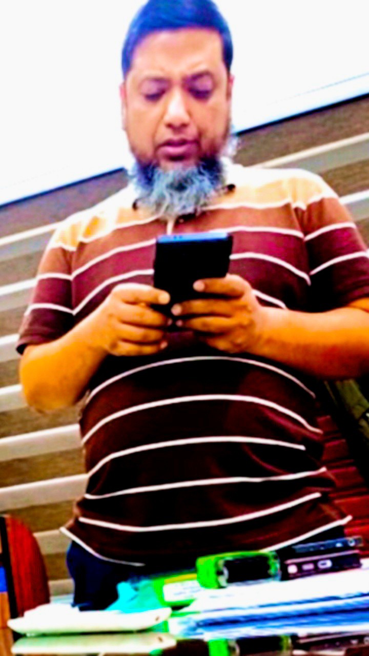 নারায়ণগঞ্জ জেলা আঞ্চলিক পাসপোর্ট অফিসের উপ পরিচাল শামীমের দুর্নীতি ও সম্পদের তদন্তের দাবি