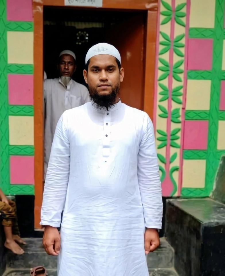 টঙ্গীতে নিজস্ব নির্মাণাধীন ভবন থেকে যুবকের ঝুলান্ত মরদেহ উদ্ধার