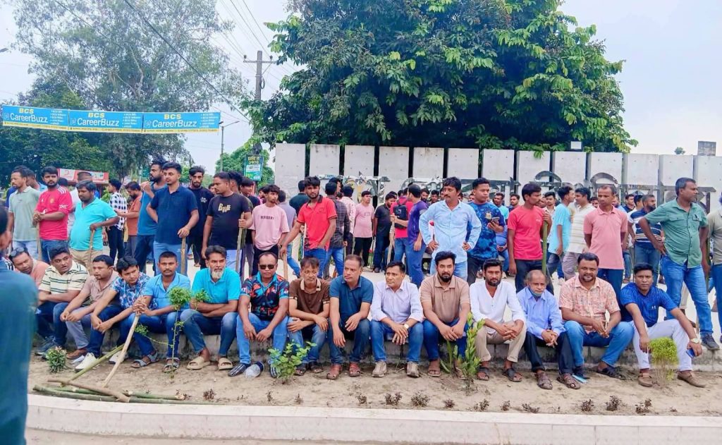 বেরোবিতে অপশক্তির বিশৃঙ্খলা রুখতে মাঠে প্রস্তুত রংপুর জেলা যুবদল