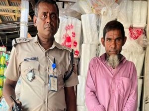 যশোর শার্শায় এক হাজার পিস ইয়াবাসহ বেনাপোলের কাদের আটক