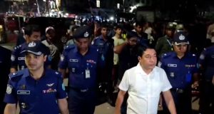 যানজট নিরসনে মাঠে নবাগত এসপি হাবিবুর রহমান: চাষাড়াসহ শহরের বিভিন্ন পয়েন্ট পরিদর্শন