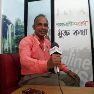 আসুন শ্রদ্ধেয় হানিফ সংকেত কে সন্মান করি কারণ তিনি জামালপুর জেলার ইতিহাস ঐতিহ্য ও সংস্কৃতি তুলে ধরার চেষ্টা করেছেন।