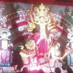 চট্টগ্রামের হালিশহর গলিচিপা ও দক্ষিণ কাট্টলীতে অশ্রুসজল চোখে দেবীকে বিদায়