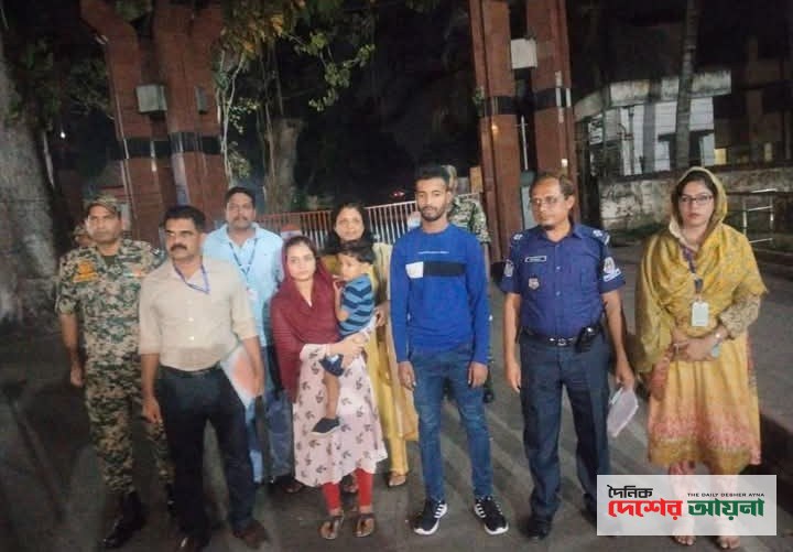 বিশেষ ট্রাভেল পারমিটের মাধ্যমে এক দম্পতি ও তাদের দুই বছর বয়সী সন্তান দেশে ফিরেছেন