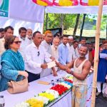 কুতুবদিয়ায় অগ্নিকাণ্ডে ক্ষতিগ্রস্তদের মাঝে ৭ লাখ টাকার চেক ও ত্রাণ সমগ্র বিতরণ